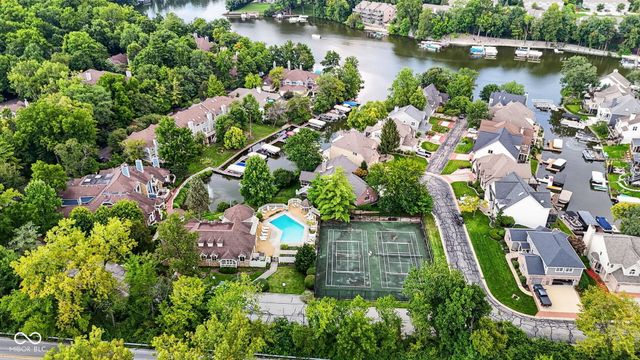 8125 Middle Bay Lane, Indianapolis, IN 46236
