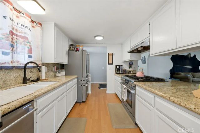 1429 Barnhart Lane, Norco, CA 92860