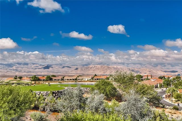 2343 Schaeffer Hills Drive, Henderson, NV 89052