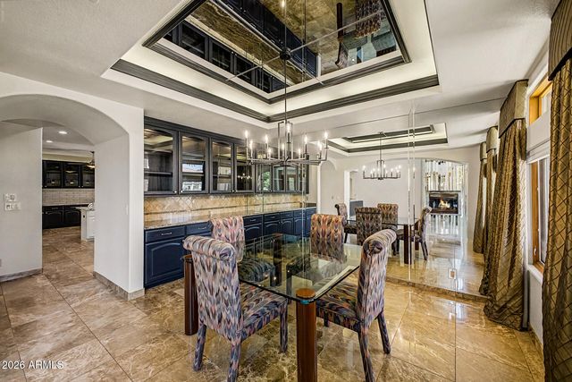 5812 W DEL LAGO Circle, Glendale, AZ 85308