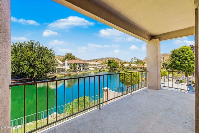 5812 W DEL LAGO Circle, Glendale, AZ 85308