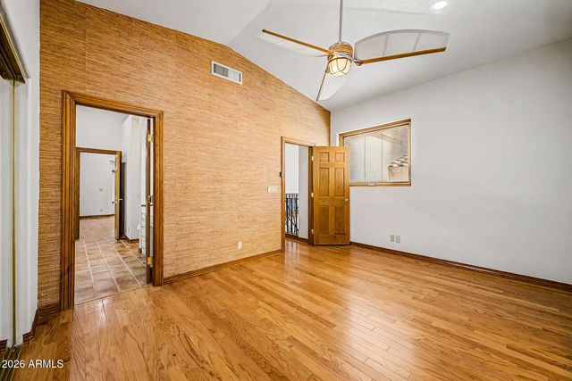 5812 W DEL LAGO Circle, Glendale, AZ 85308