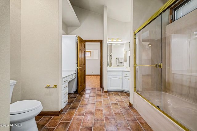 5812 W DEL LAGO Circle, Glendale, AZ 85308