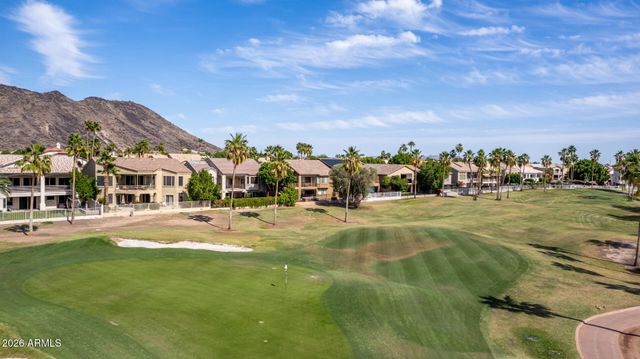 5812 W DEL LAGO Circle, Glendale, AZ 85308