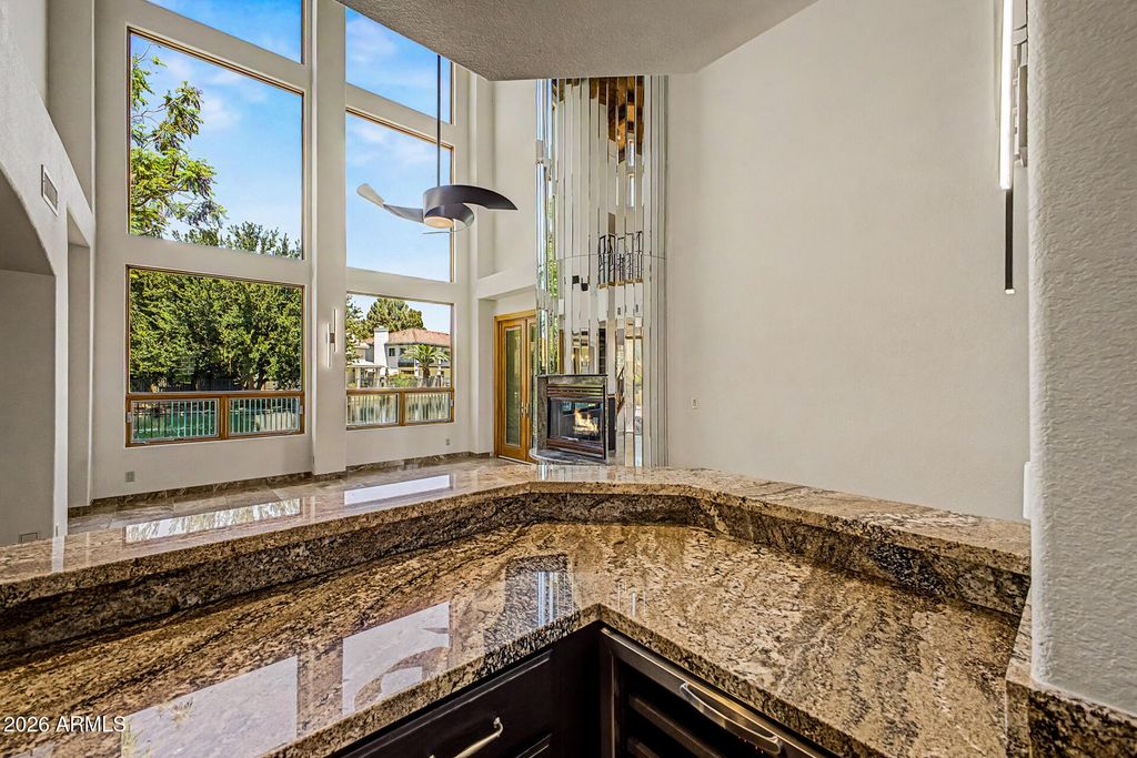 Image 35 of property listing at 5812 W DEL LAGO Circle, Glendale, AZ 85308