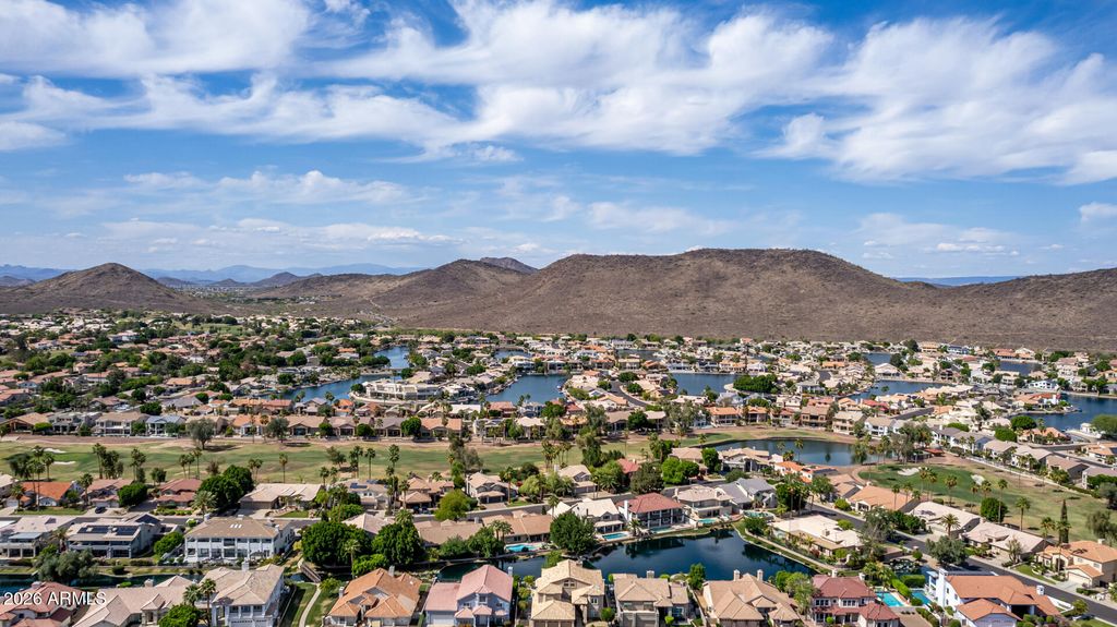 Image 81 of property listing at 5812 W DEL LAGO Circle, Glendale, AZ 85308