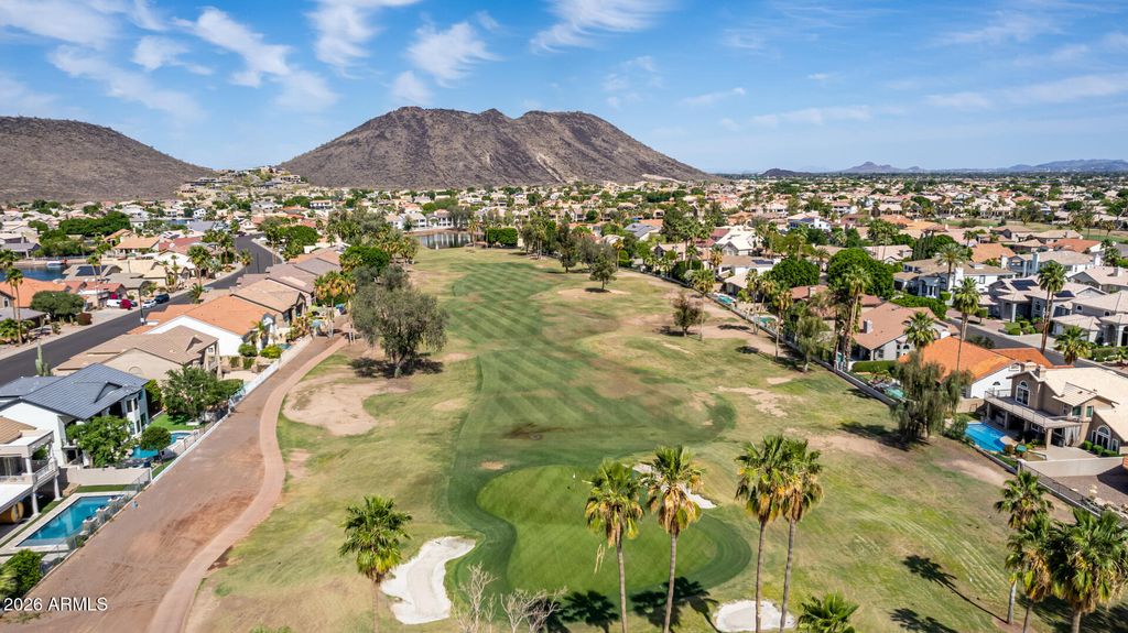 Image 85 of property listing at 5812 W DEL LAGO Circle, Glendale, AZ 85308