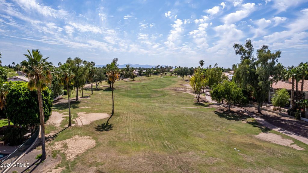 Image 88 of property listing at 5812 W DEL LAGO Circle, Glendale, AZ 85308
