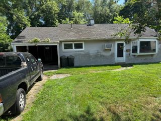 7 Carole Court, Groton, CT 06340