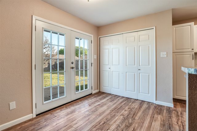 5300 Ragan Drive, The Colony, TX 75056