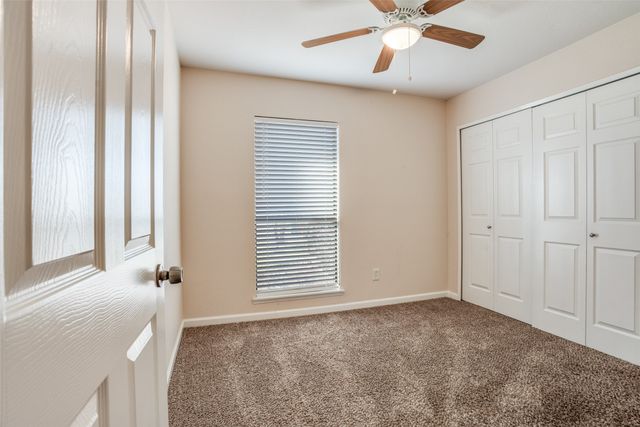 5300 Ragan Drive, The Colony, TX 75056