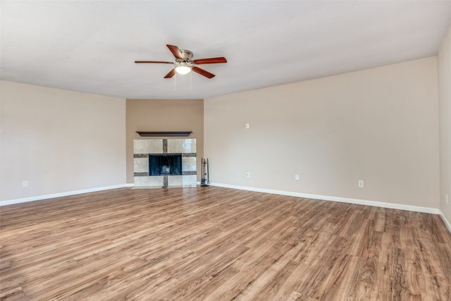 5300 Ragan Drive, The Colony, TX 75056