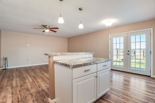 5300 Ragan Drive, The Colony, TX 75056