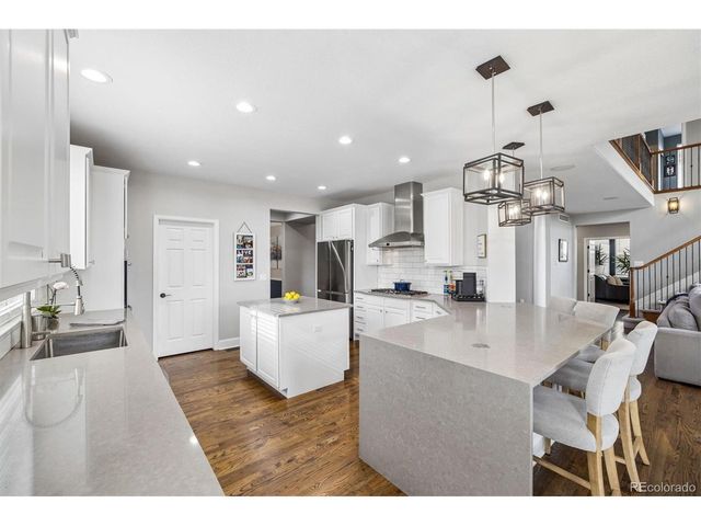 25826 E Dry Creek Pl, Aurora, CO 80016