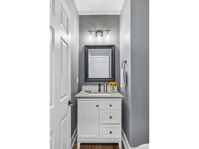 25826 E Dry Creek Pl, Aurora, CO 80016