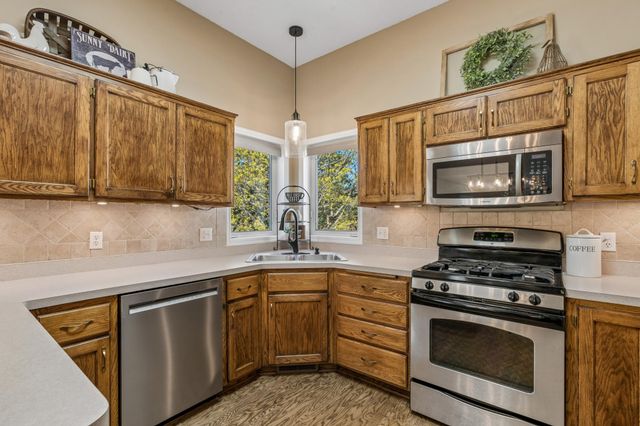 2114 150th Lane NW, Andover, MN 55304
