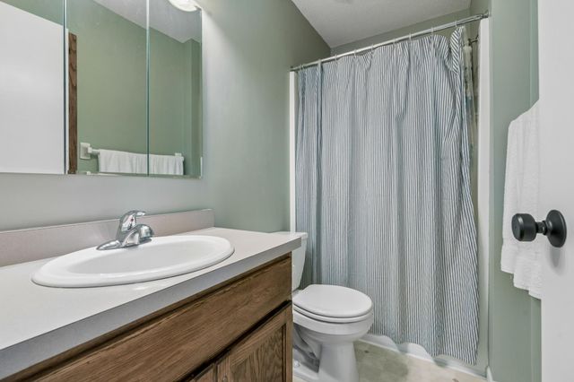 2114 150th Lane NW, Andover, MN 55304