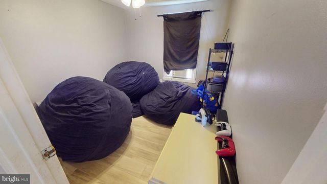 37 DECATUR LN, Sicklerville, NJ 08081