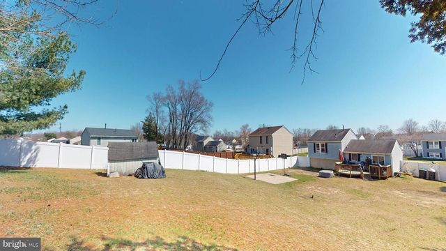 37 DECATUR LN, Sicklerville, NJ 08081