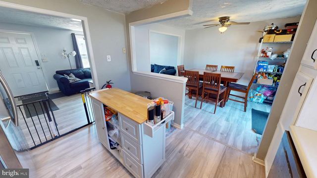 37 DECATUR LN, Sicklerville, NJ 08081