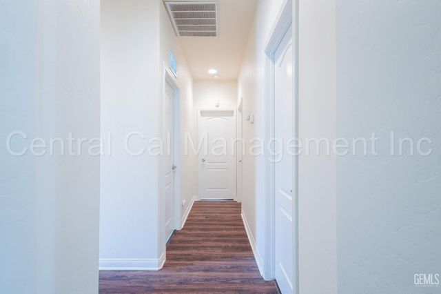 2316 Macau Street, Bakersfield, CA 93313