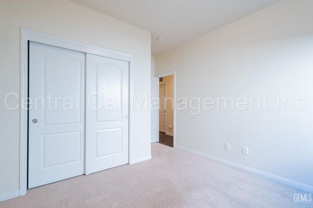 2316 Macau Street, Bakersfield, CA 93313