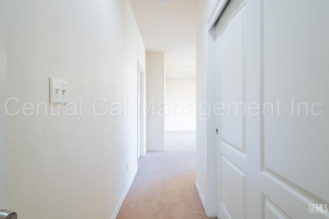 2316 Macau Street, Bakersfield, CA 93313