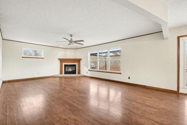 1812 Mountainview Court, Florence, KY 41042