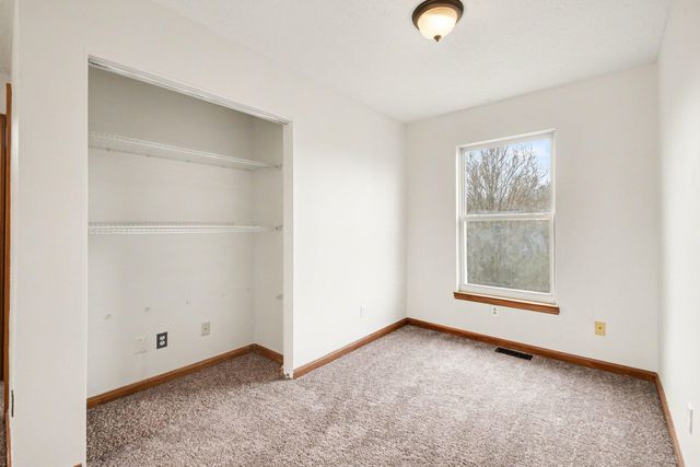 1812 Mountainview Court, Florence, KY 41042