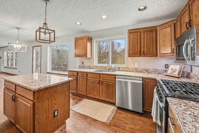 1812 Mountainview Court, Florence, KY 41042