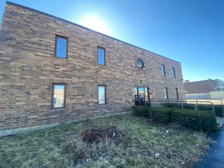 4711 W 137th Street 202, Crestwood, IL 60418