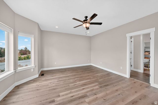 9132 S RIDGE PEAK DR, West Jordan, UT 84081