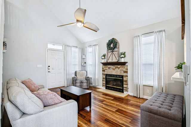 5611 Royal Ct, Hermitage, TN 37076