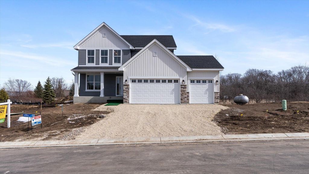 2018 Lusitano Street, Shakopee, MN 55379 — photo 2