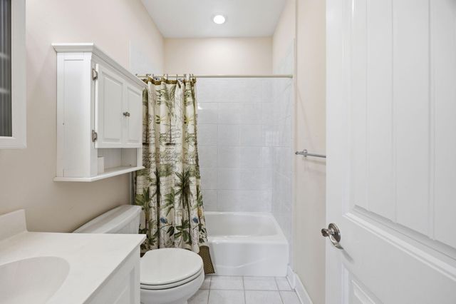 1601 Hopeman Lane, Mount Pleasant, SC 29466