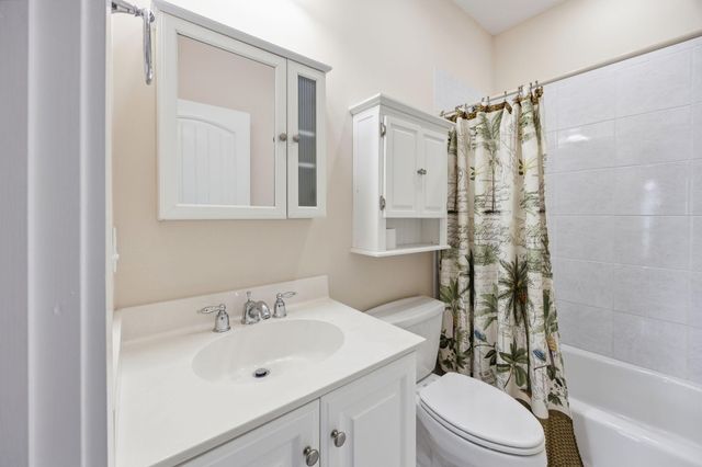 1601 Hopeman Lane, Mount Pleasant, SC 29466
