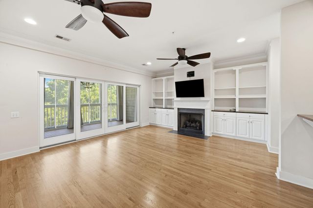 1601 Hopeman Lane, Mount Pleasant, SC 29466