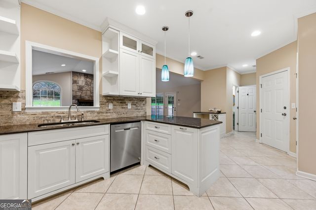 3920 Gann Road SE, Smyrna, GA 30082