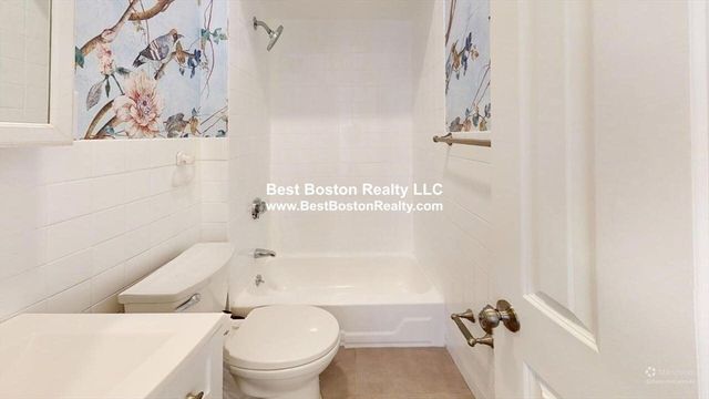 341 Norfolk St, Cambridge, MA 02139