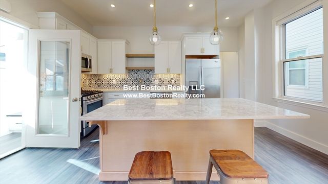 341 Norfolk St, Cambridge, MA 02139