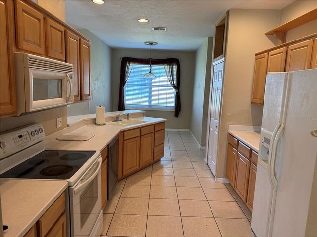 200 S GOODMAN AVENUE, Lake Alfred, FL 33850