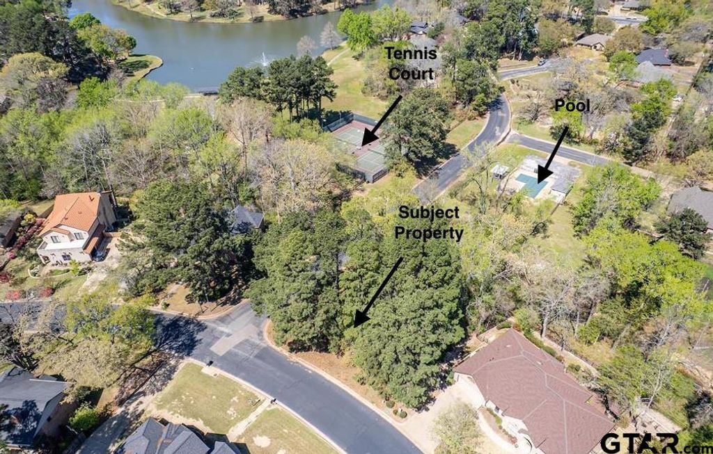 4002 Pinecreek Dr, Tyler, TX 75707