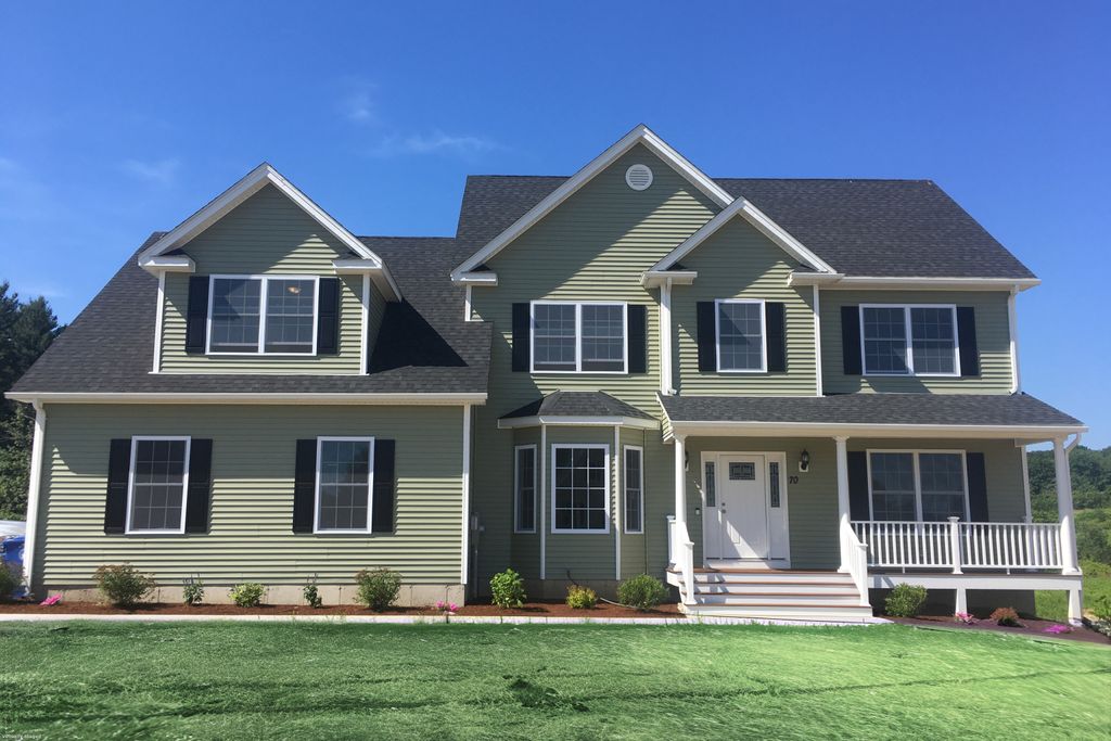 155 Old Common Road, Wethersfield, CT 06109