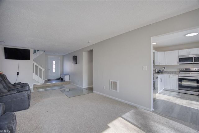 5301 Glenville CIR, Virginia Beach, VA 23464