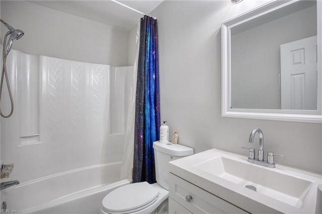 5301 Glenville CIR, Virginia Beach, VA 23464