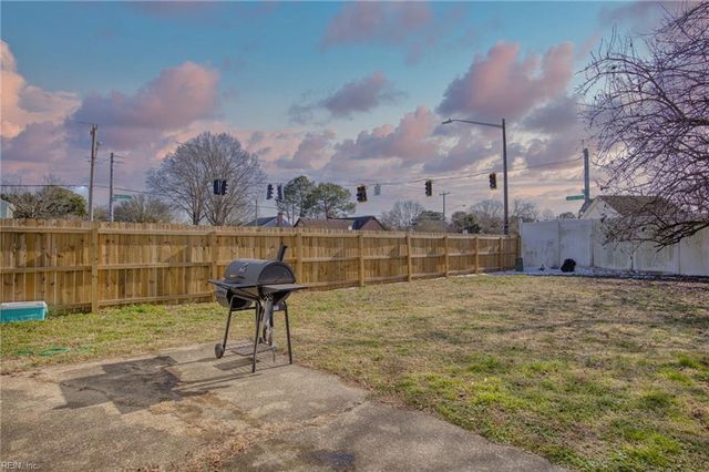 5301 Glenville CIR, Virginia Beach, VA 23464