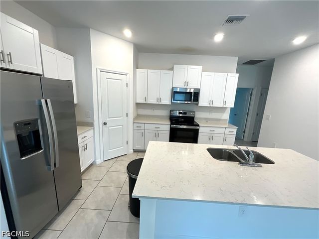 12245 Savanna Lakes BLVD, Lehigh Acres, FL 33974