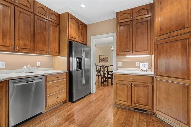 5264 Fleur De Lis Court, Dunwoody, GA 30360