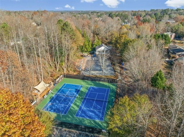 5264 Fleur De Lis Court, Dunwoody, GA 30360