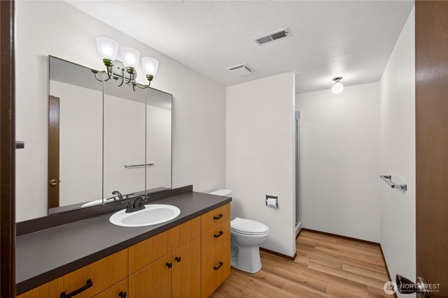 17282 Meadow Lane, Mount Vernon, WA 98274